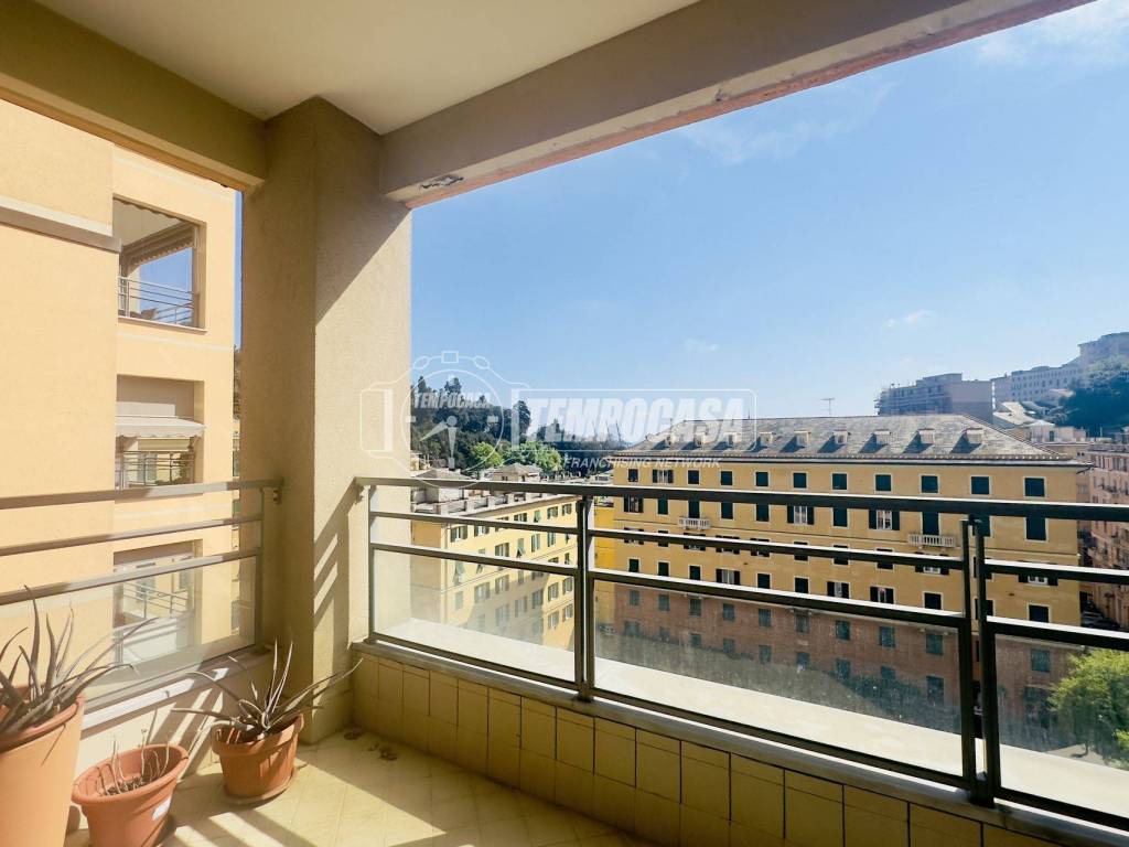 appartamento in vendita a Genova in zona DiNegro