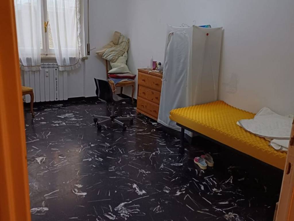 appartamento in vendita a Genova in zona Quezzi