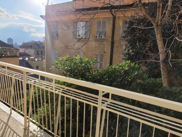 appartamento in vendita a Genova in zona Lagaccio / Granarolo