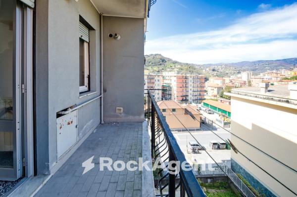 appartamento in vendita a Genova in zona Pontedecimo