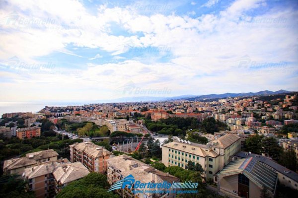 appartamento in vendita a Genova