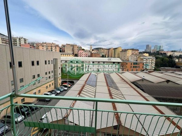 appartamento in vendita a Genova in zona Cornigliano