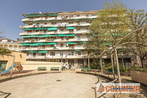 appartamento in vendita a Genova in zona Pegli