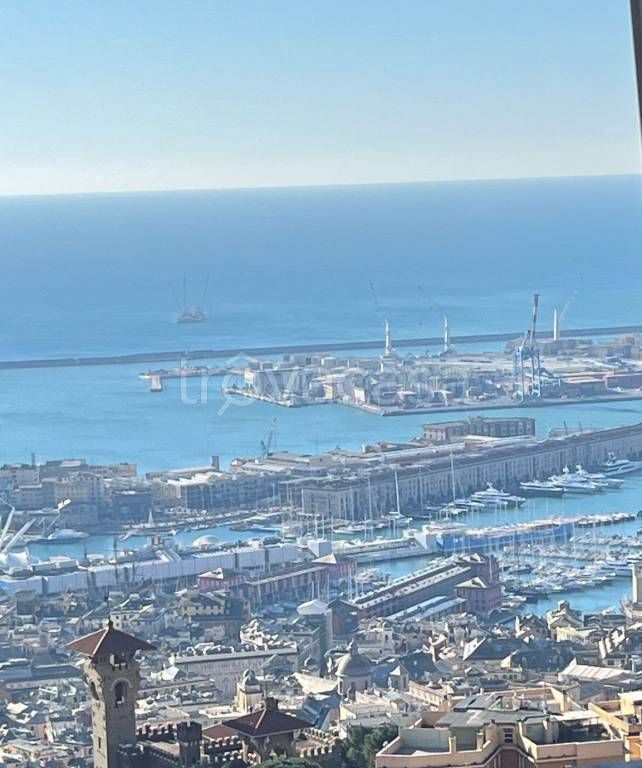 appartamento in vendita a Genova in zona Castelletto