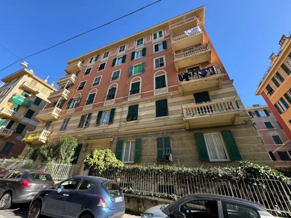 appartamento in vendita a Genova in zona Pegli