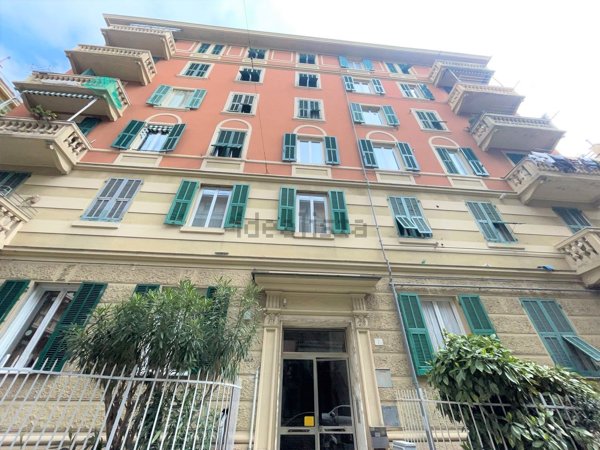 appartamento in vendita a Genova in zona Pegli