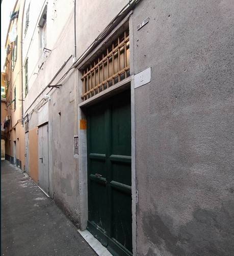 appartamento in vendita a Genova in zona Sestri Ponente