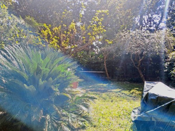 appartamento in vendita a Genova in zona Albaro