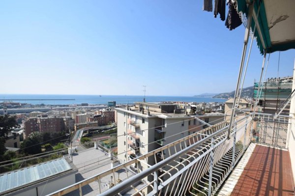 appartamento in vendita a Genova in zona Palmaro / Pra'