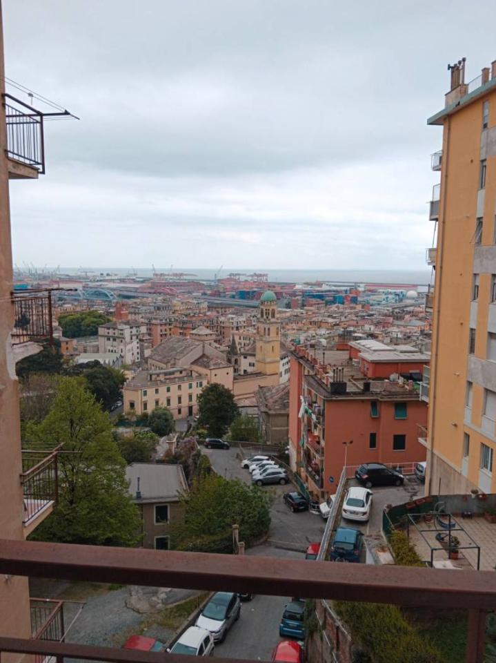 appartamento in vendita a Genova in zona Cornigliano