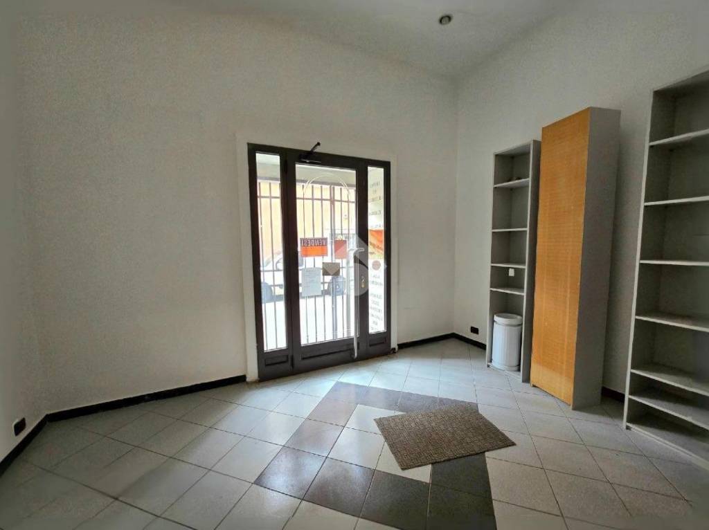 appartamento in vendita a Genova in zona Sestri Ponente