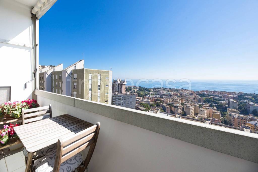 appartamento in vendita a Genova