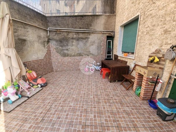 appartamento in vendita a Genova in zona Certosa