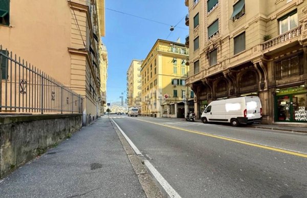 appartamento in vendita a Genova in zona San Martino