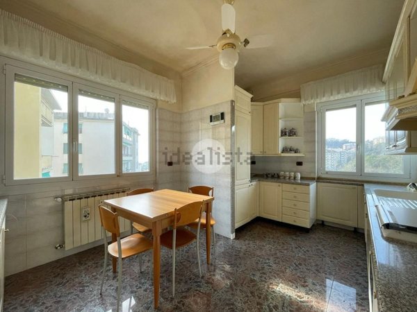 appartamento in vendita a Genova in zona Pegli