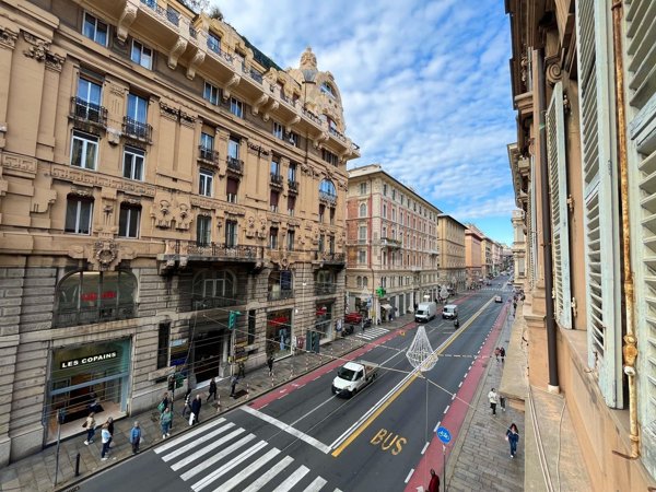 appartamento in vendita a Genova in zona Portoria / Piccapietra