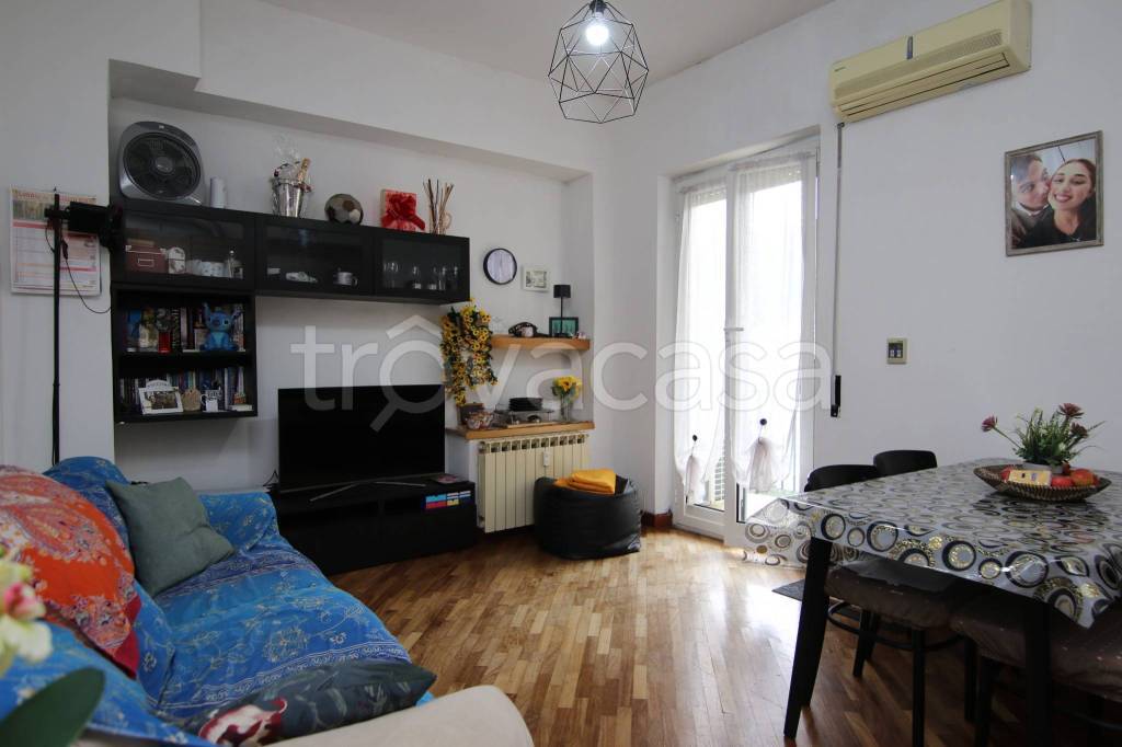 appartamento in vendita a Genova in zona Molassana