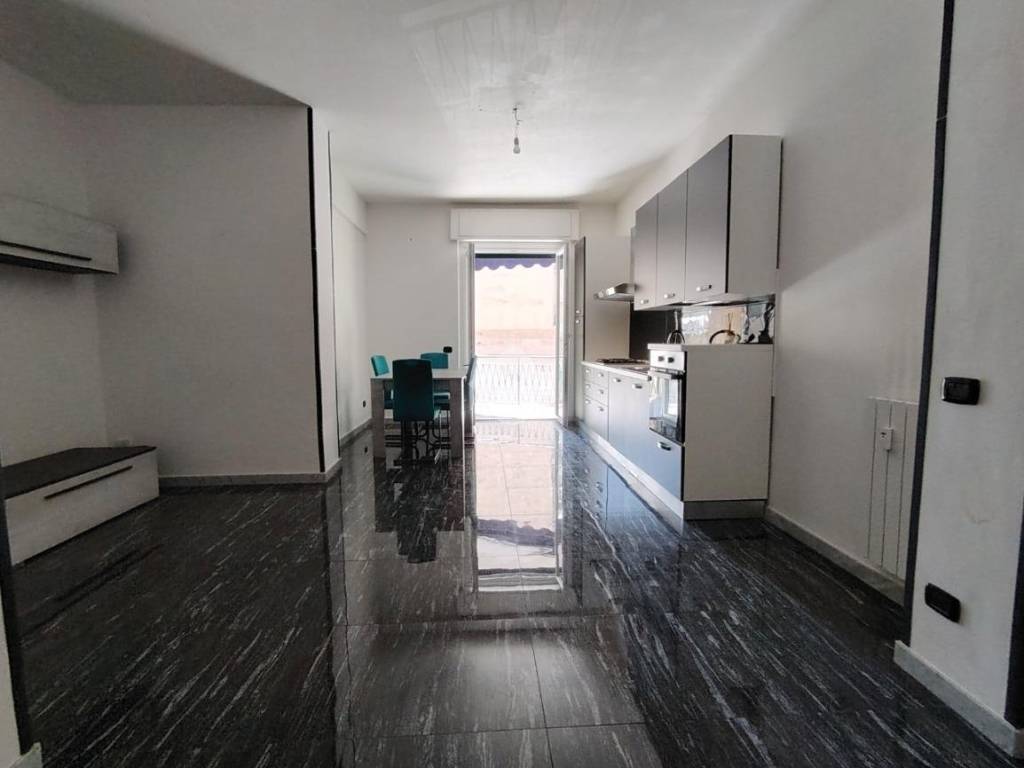appartamento in vendita a Genova in zona Marassi