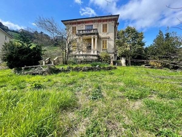 appartamento in vendita a Genova in zona Pontedecimo