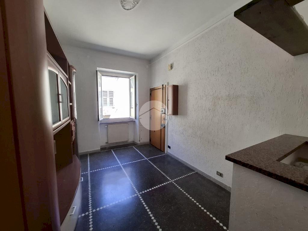 quadrivano in vendita a Genova in zona Certosa