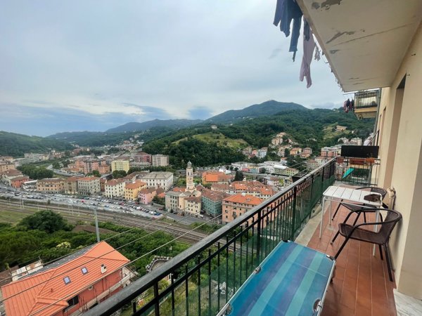 appartamento in vendita a Genova in zona Pontedecimo