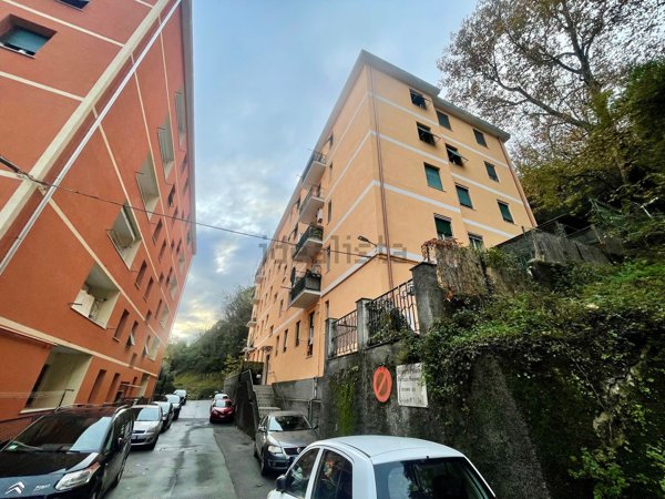 appartamento in vendita a Genova in zona Pontedecimo