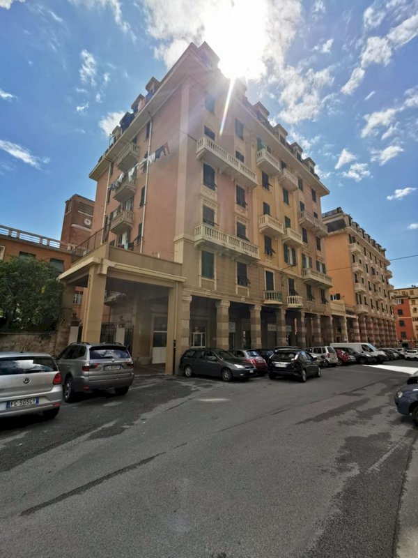 appartamento in vendita a Genova in zona Cornigliano