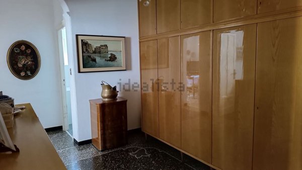 appartamento in vendita a Genova in zona Palmaro / Pra'