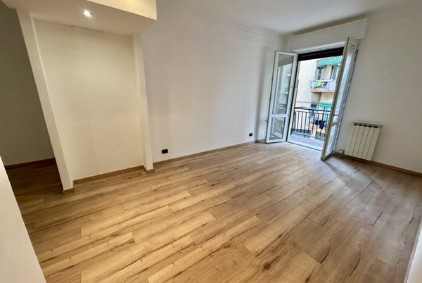 appartamento in vendita a Genova in zona Sampierdarena