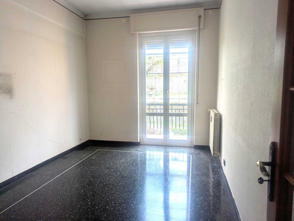 appartamento in vendita a Genova in zona Pontedecimo