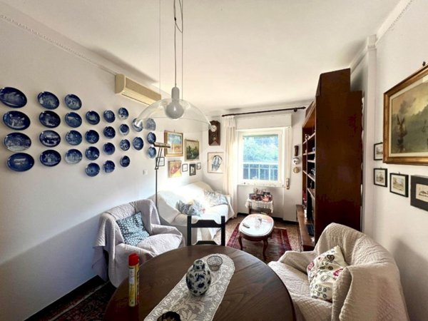 appartamento in vendita a Genova in zona Rivarolo