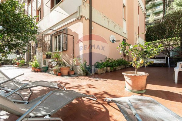 appartamento in vendita a Genova in zona Pegli
