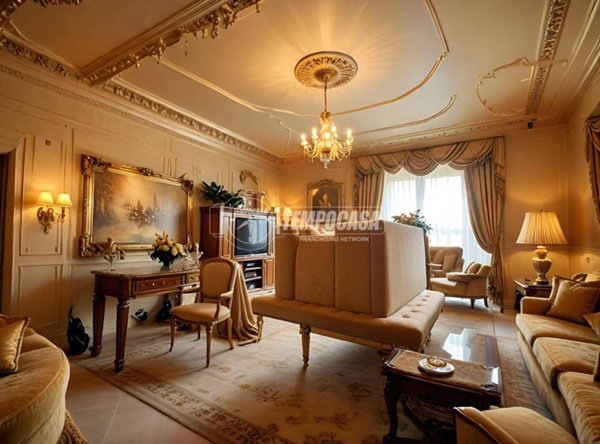 appartamento in vendita a Genova in zona Sottoripa / Maddalena / Molo