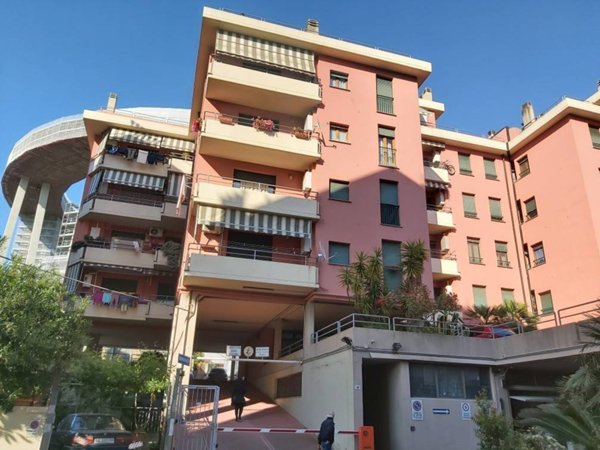 appartamento in vendita a Genova in zona Sampierdarena