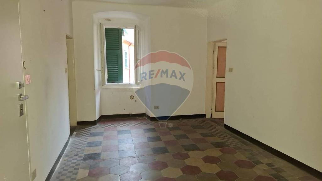 appartamento in vendita a Genova in zona Voltri