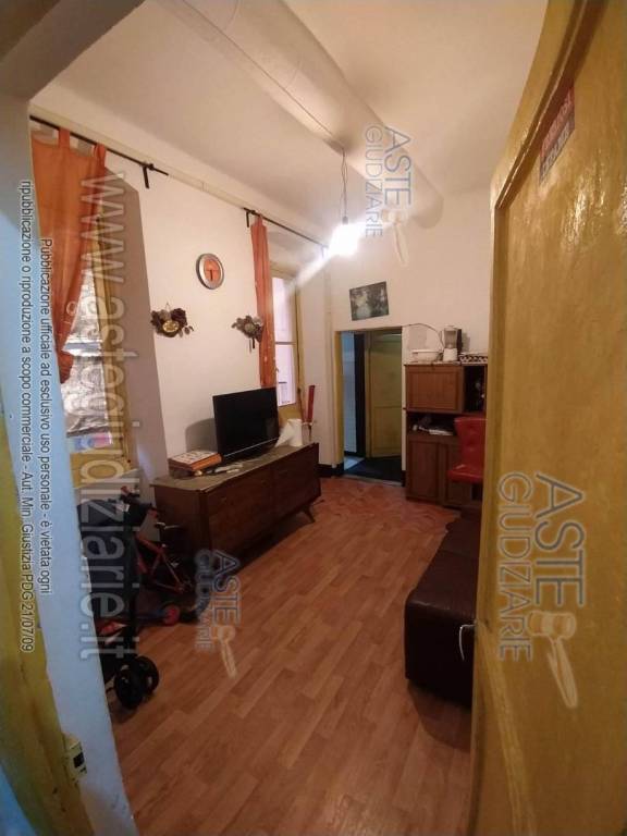 appartamento in vendita a Genova in zona Sestri Ponente