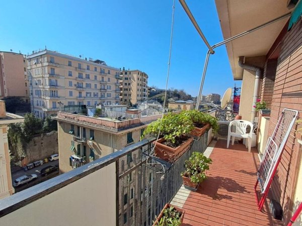 appartamento in vendita a Genova in zona San Martino