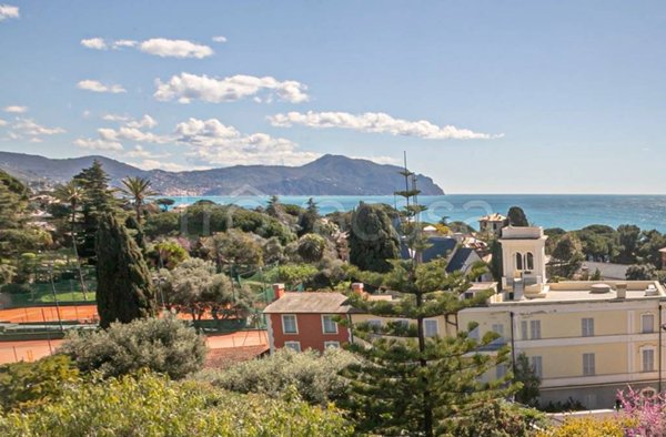appartamento in vendita a Genova in zona Nervi