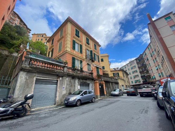 appartamento in vendita a Genova