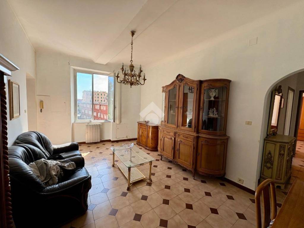 appartamento in vendita a Genova in zona Cornigliano