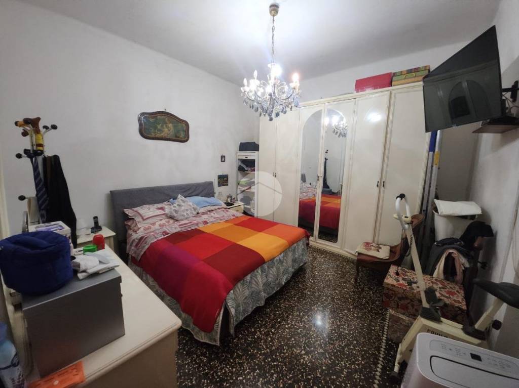 appartamento in vendita a Genova in zona Certosa