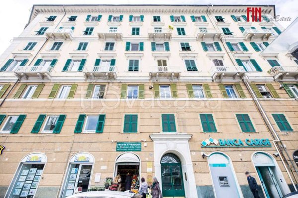 appartamento in vendita a Genova in zona Foce