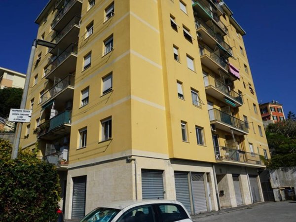 appartamento in vendita a Genova in zona Sampierdarena