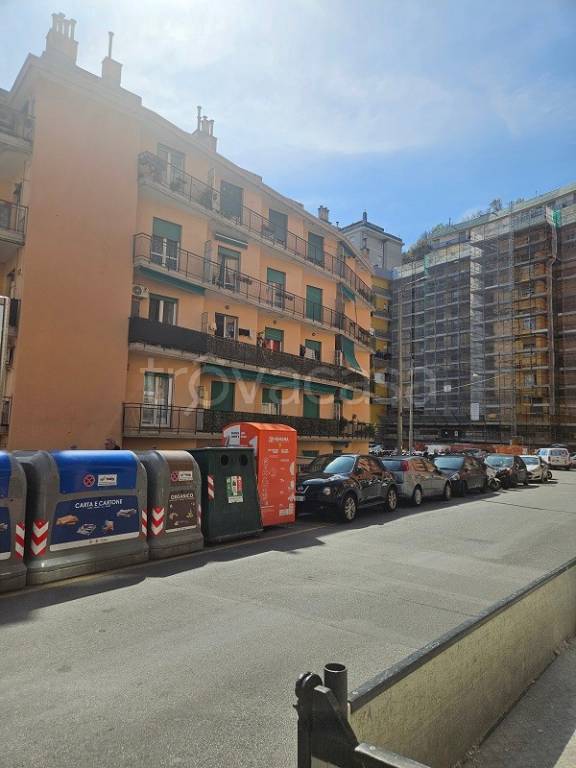 appartamento in vendita a Genova in zona Castelletto