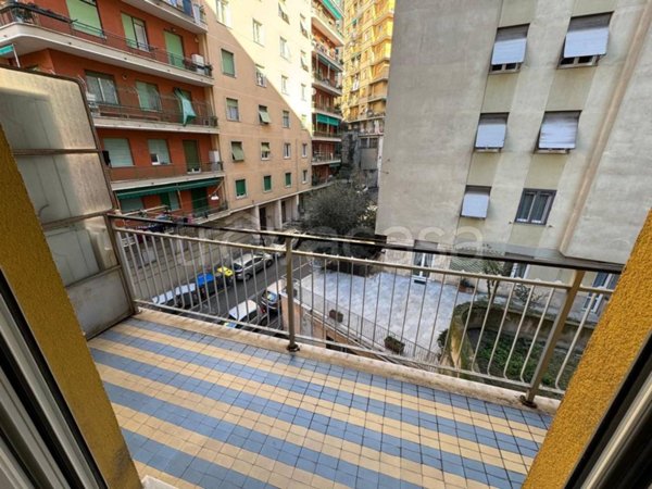 appartamento in vendita a Genova in zona Sampierdarena