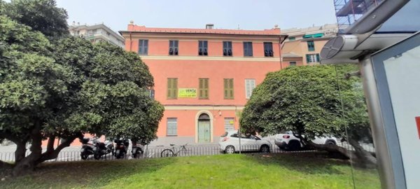 appartamento in vendita a Genova in zona Palmaro / Pra'