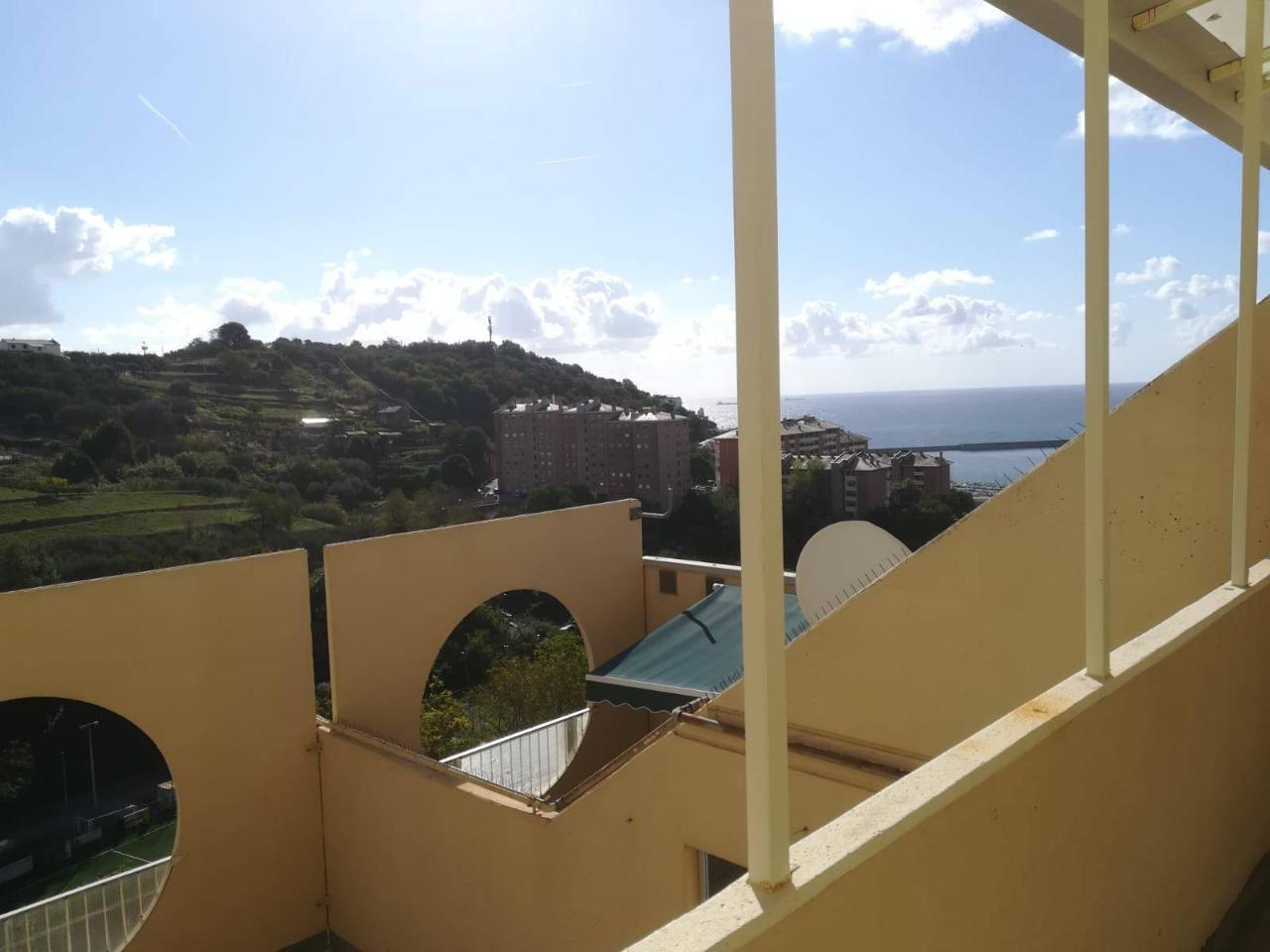appartamento in vendita a Genova in zona Palmaro / Pra'