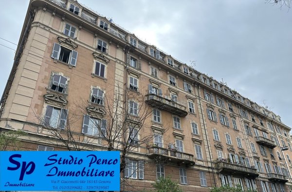 locale commerciale in vendita a Genova in zona San Fruttuoso