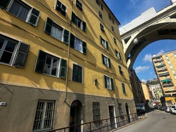 appartamento in vendita a Genova in zona Certosa