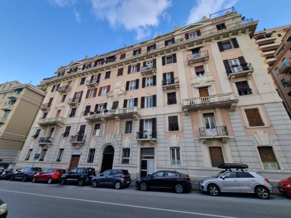monolocale in vendita a Genova in zona Albaro